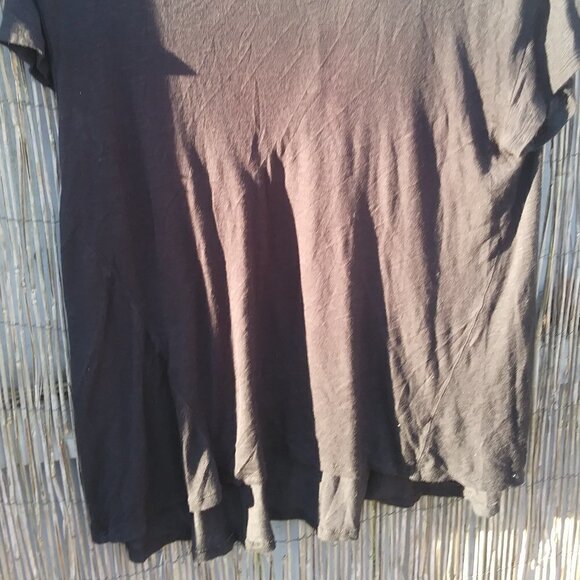 Mossimo Solid Black Lightweight Tee with Cap Sleeves Women's XS - Picture 4 of 8